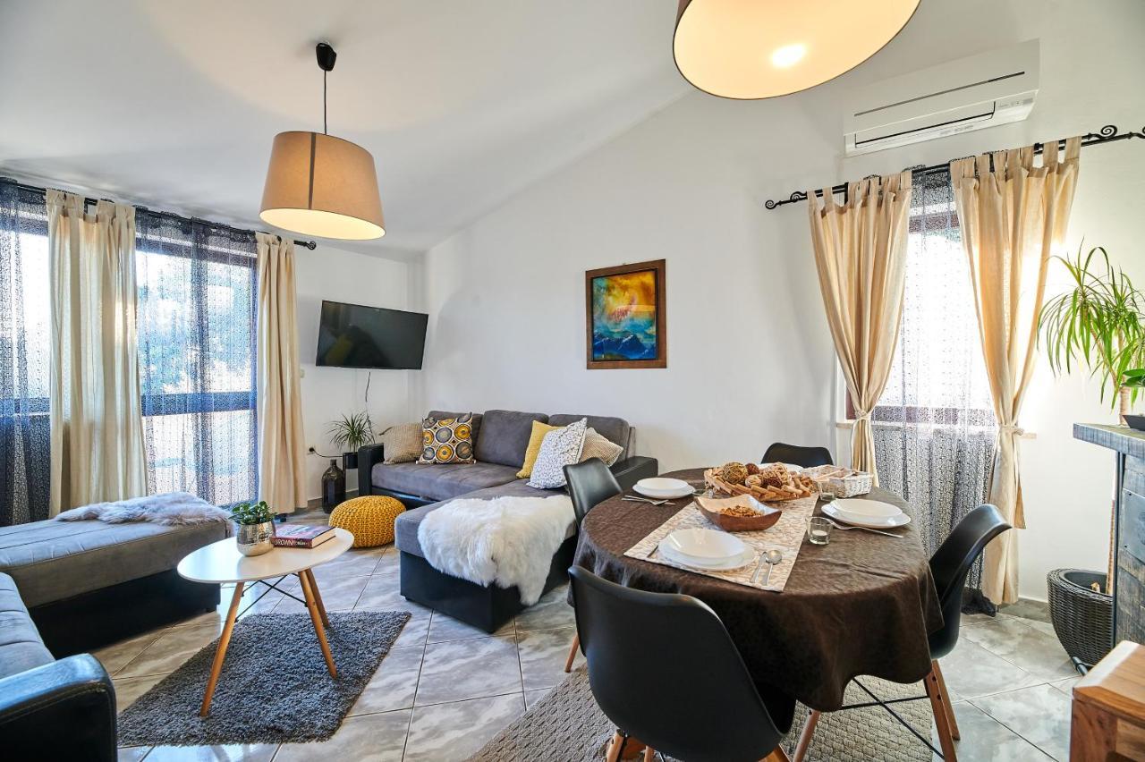 אומאג Apartments Noa מראה חיצוני תמונה